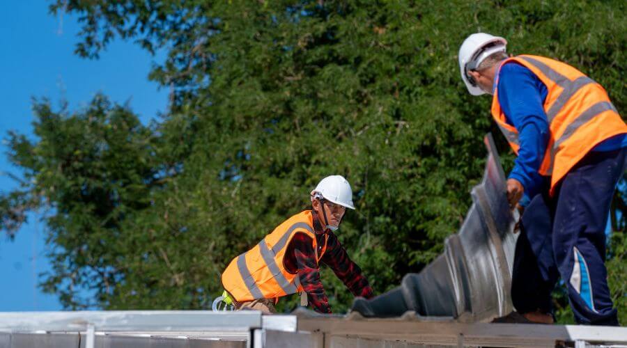 Professional gutter cleaning in Buskirk, NY